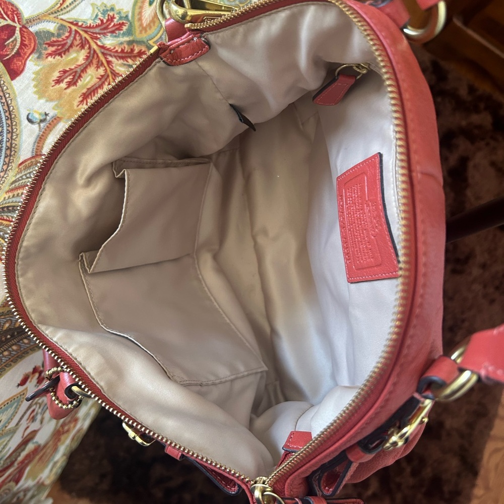 Burnt Orange Leather, Madison Lindsay Satchel, Shoulder Bag with Gold hardware - Picture 6 of 7
